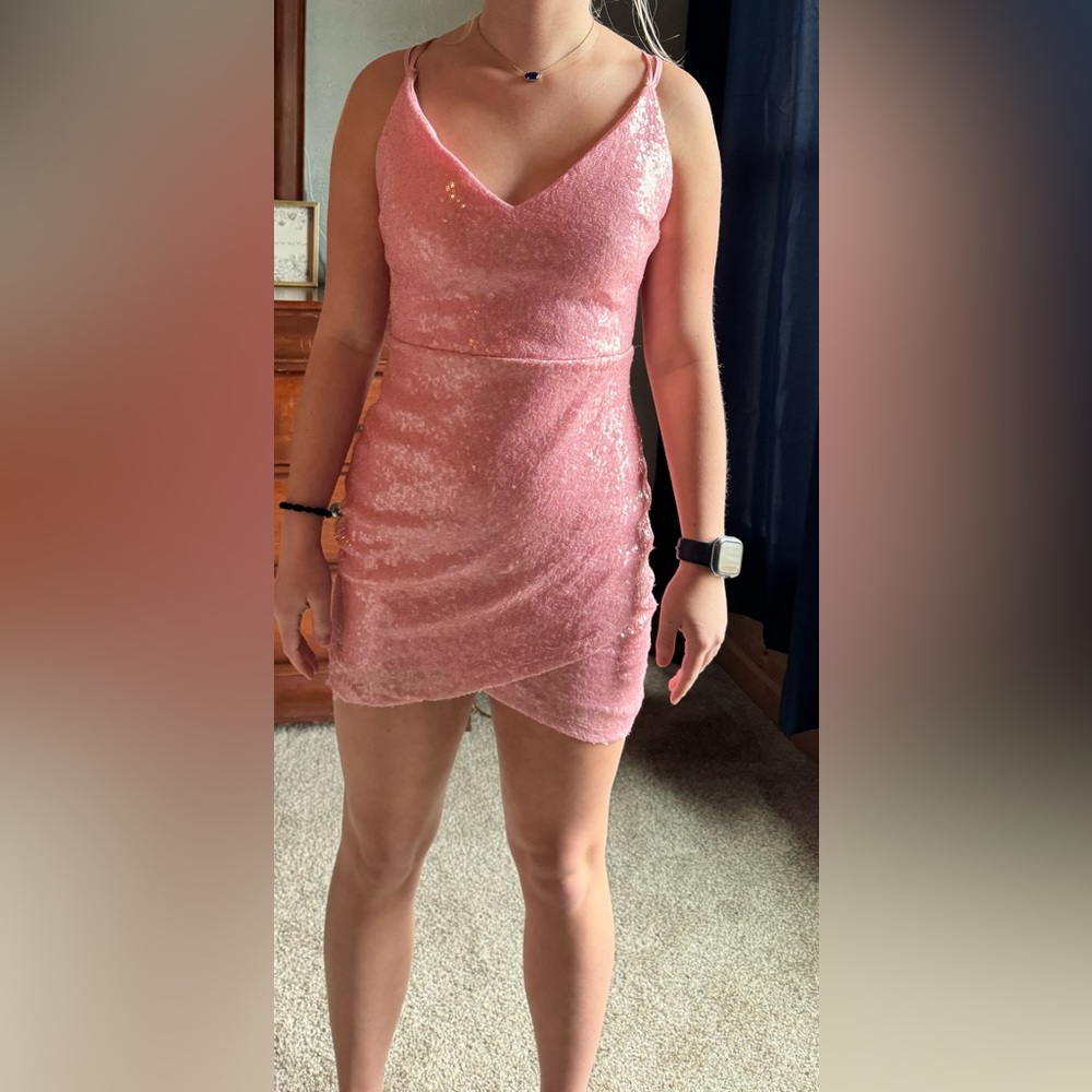 pink dress